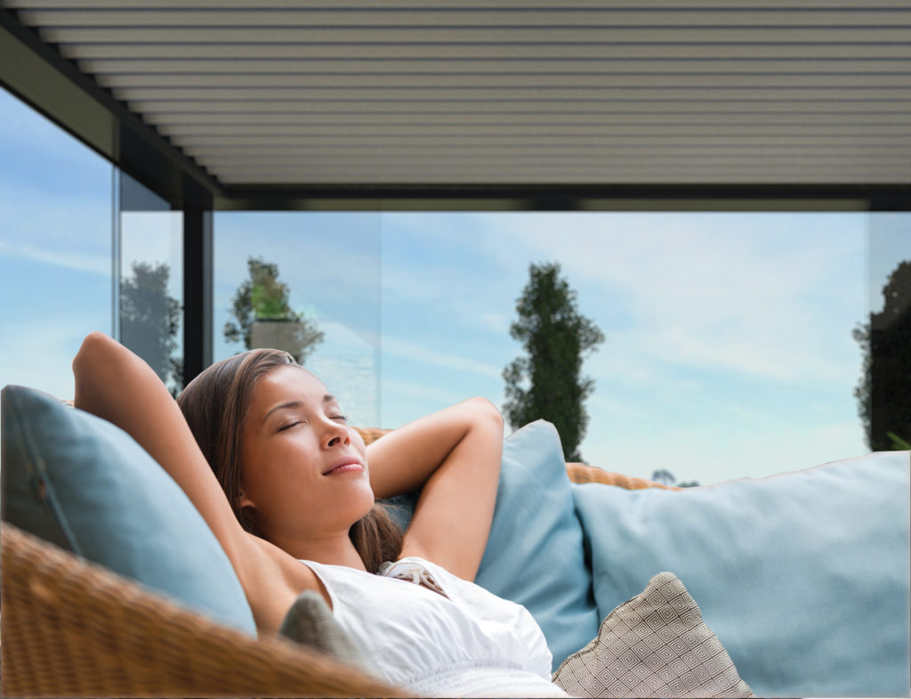 art-home-alu-détente-pergolas-bioclimatiques-lux